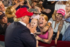 Trump with Crazy Woman and Baby 9-13-15
